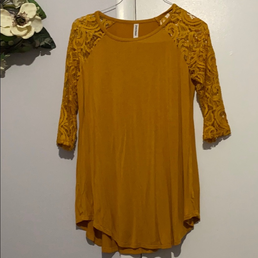 Yellowish/Orange Lace Sleeve Tunic